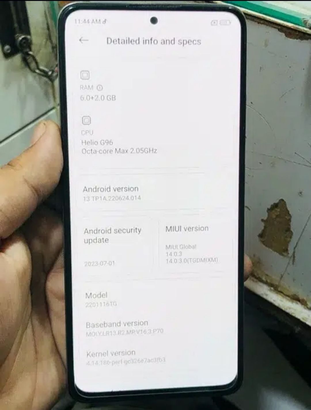 Redmi Note 11 Pro 6gb 128gb back camera khrab hai only set or box by Usama Jani