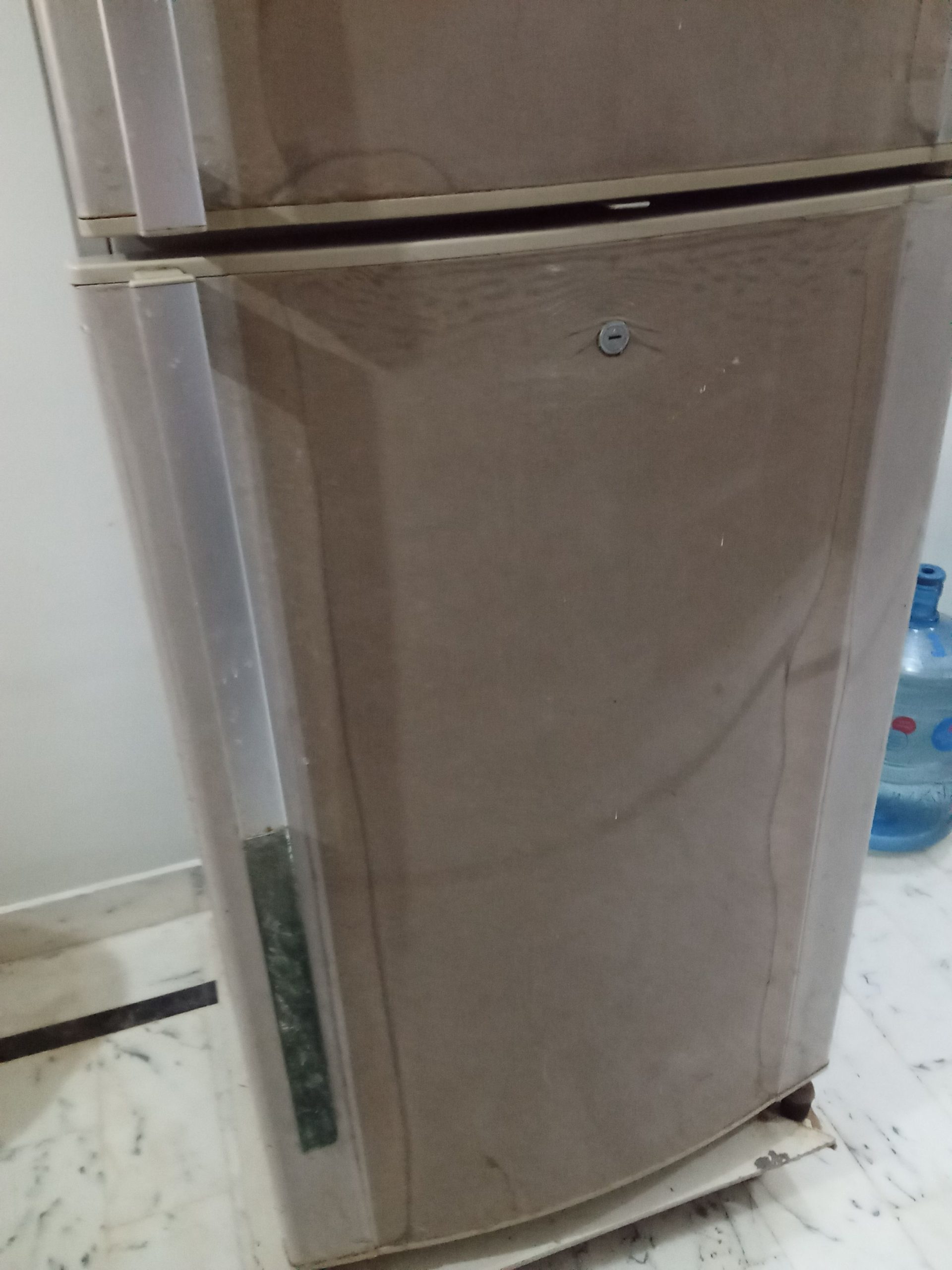 Used fridge by Ammber Abid