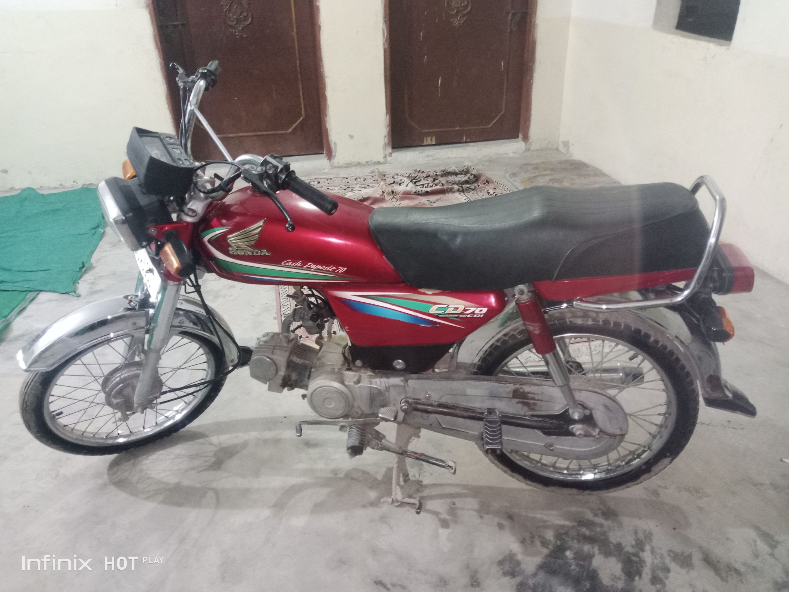 Only for sale. Honda CD 70 bike for sale I buy new model of Honda 125 by Hasaan Khalid