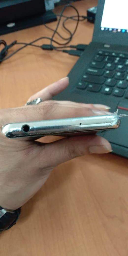 Sony Xperia 5 Mark ii Official PTA Approved 10/10 by Shariq Hussain