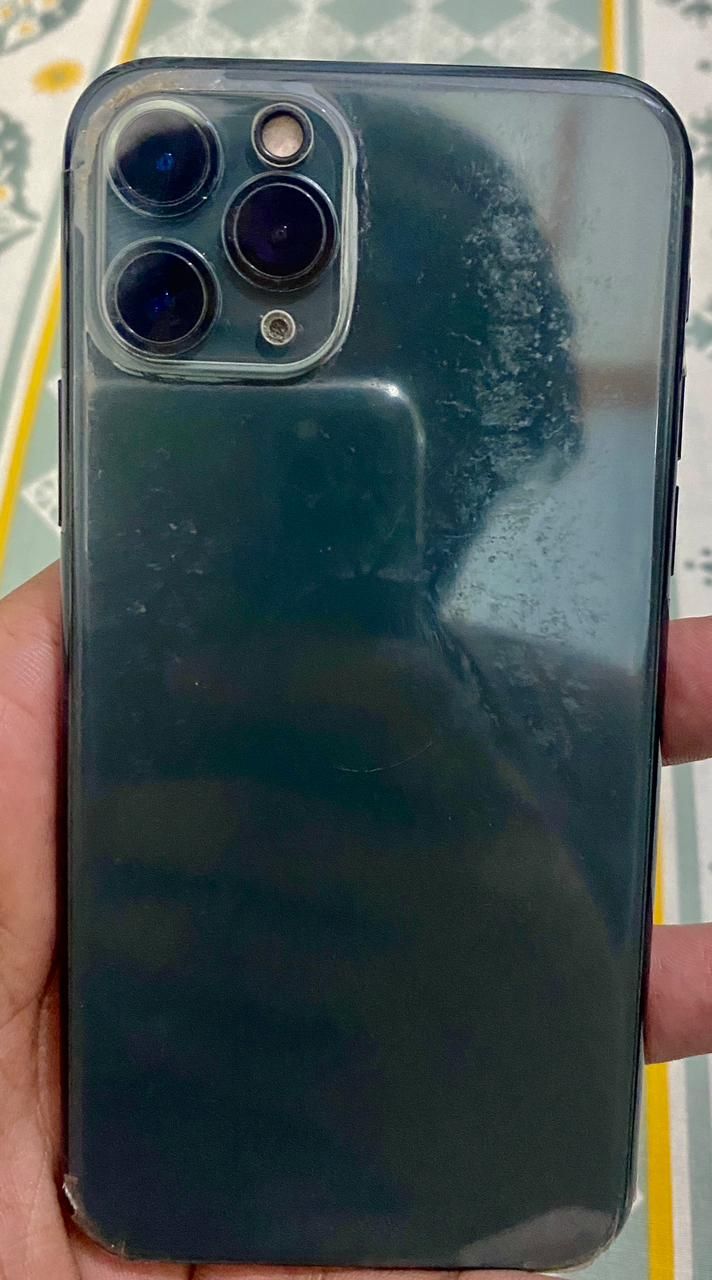 iPhone 11 pro 256 by Umar Ashraf