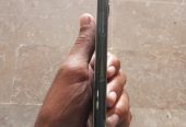 Iphone 11 pro Non pta 64 GB bettery health 80 condition 10/10 by Muneer Dal