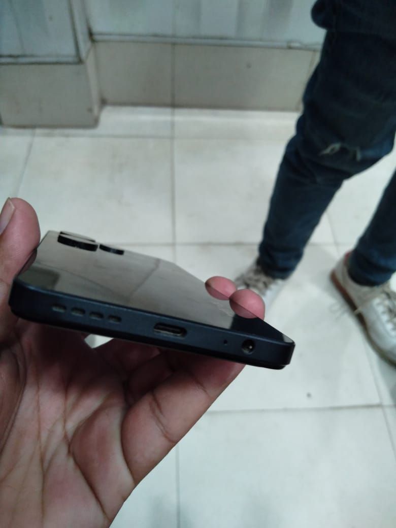 Infinix 30 8+8/128 all box by صالح اسد