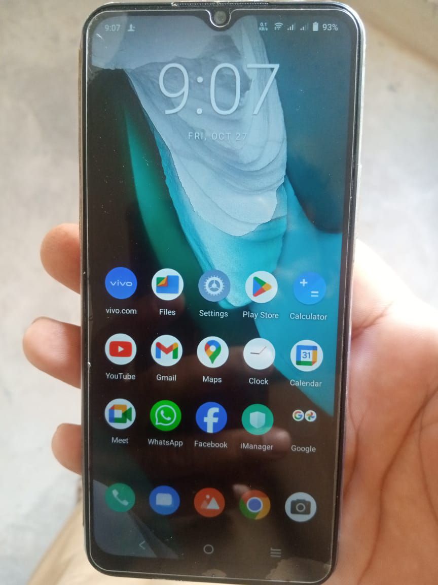 Vivo y33s 8gb 256gb PTA patch approved life time by Rafhan Mayo