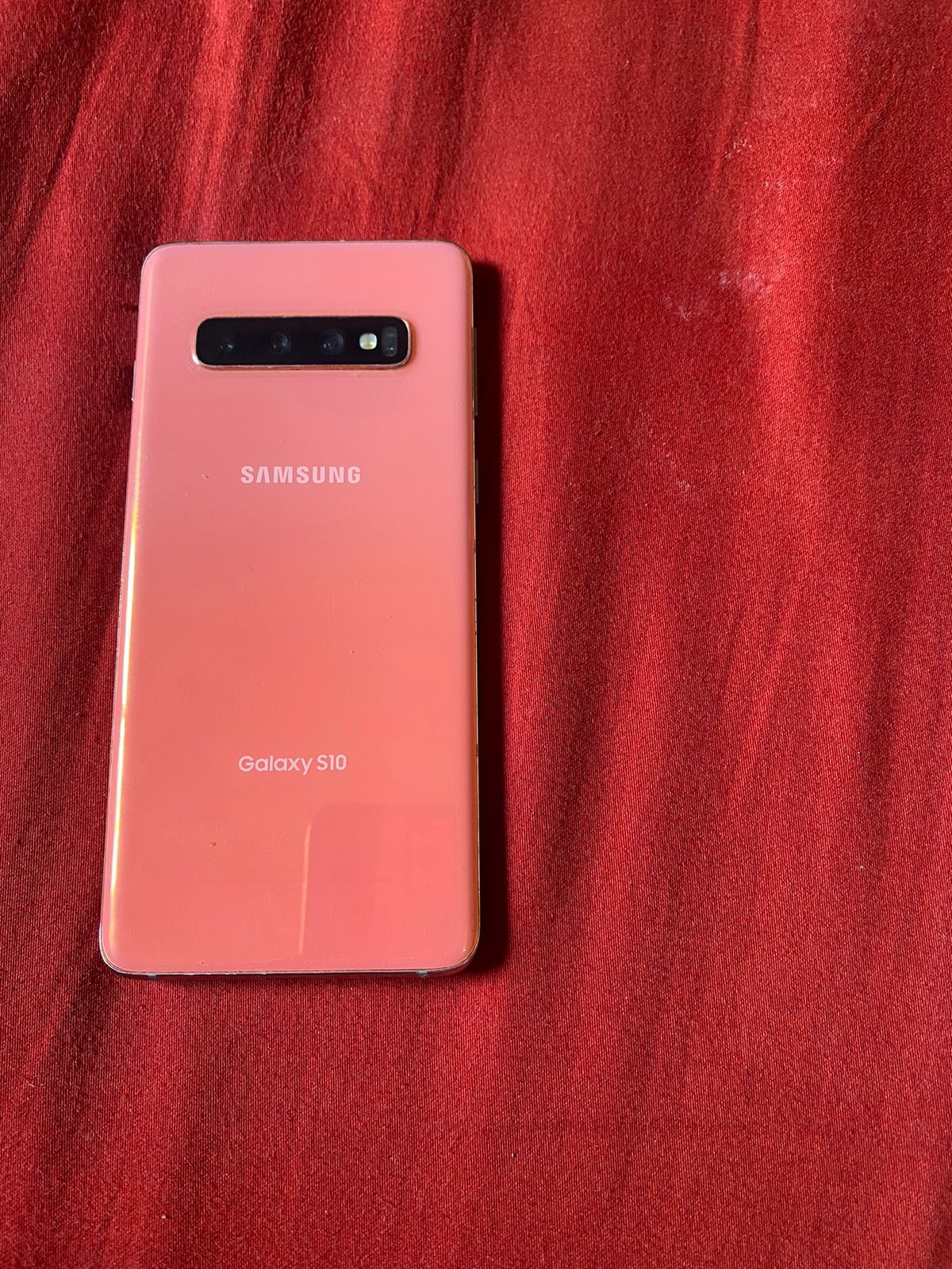 Samsung Galaxy S10 4G NON PTA 8GB 128GB by Muhammad Usman Shaikh