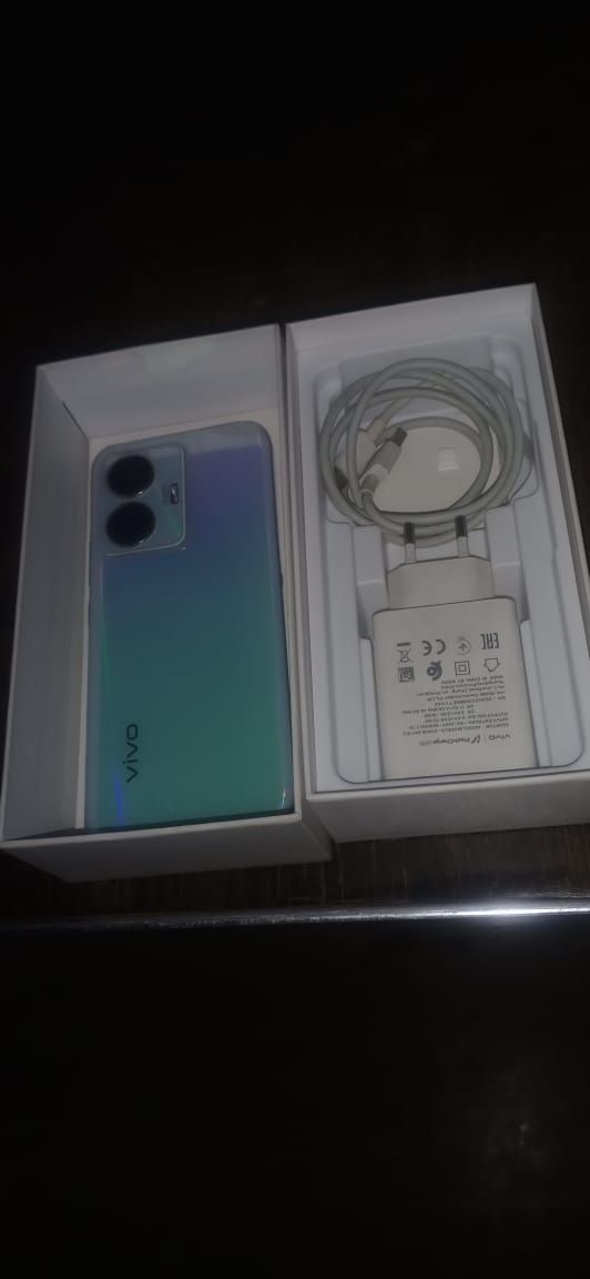 Vivo y55 by Azhar Aslam