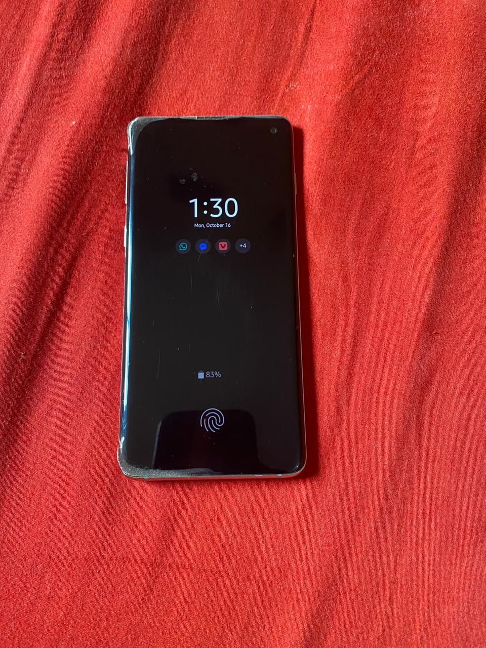 Samsung Galaxy S10 4G NON PTA 8GB 128GB by Muhammad Usman Shaikh