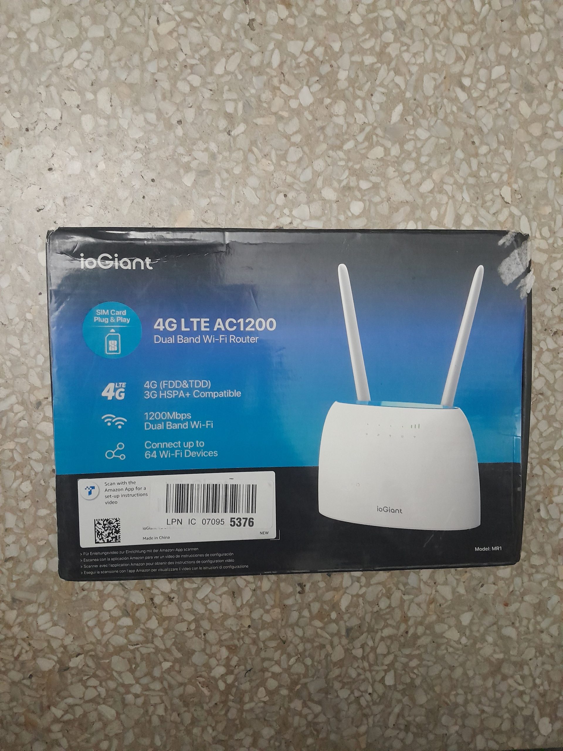 4g sim wifi router 1200mbps by Ebad rehman