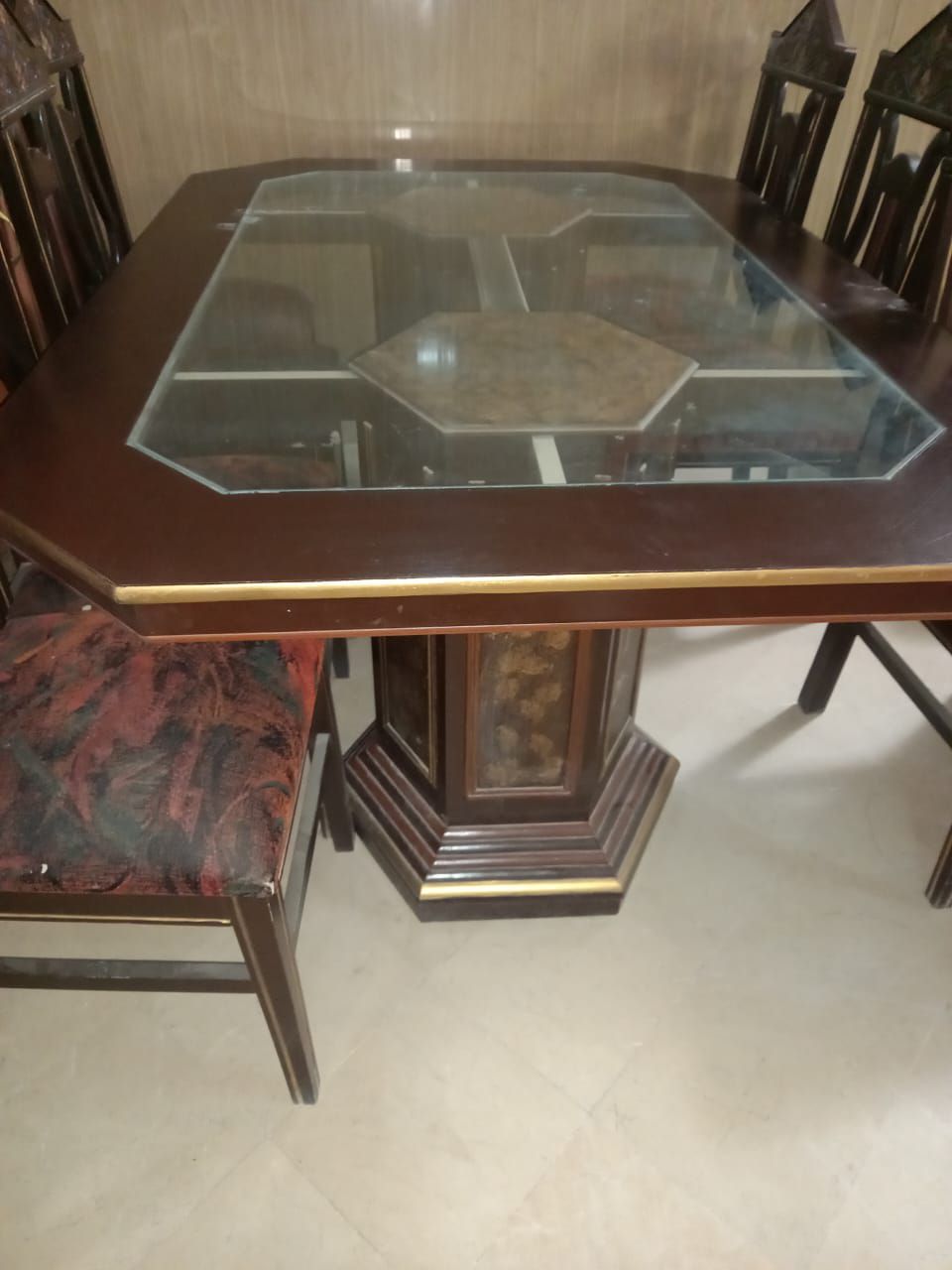 Dining Table with 8 Chairs for sale۔ by Mohammad Ali