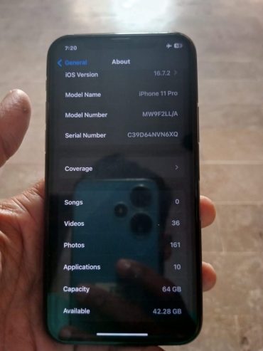 Iphone 11 pro Non pta 64 GB bettery health 80 condition 10/10 by Muneer Dal