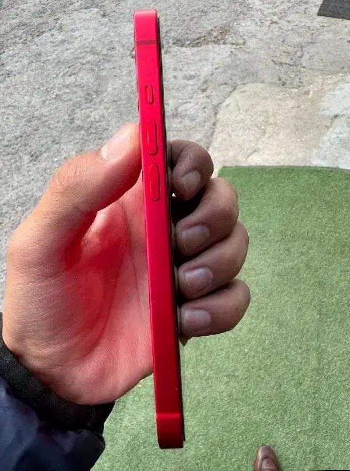 Iphone 14 with box charger by Muhammad Huzaifa