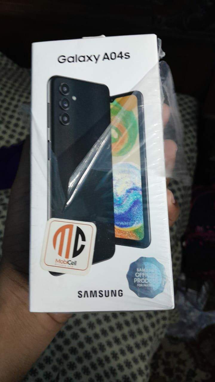 Salam I am selling Samsung A04s 10 Month warranty available by hassan khalid