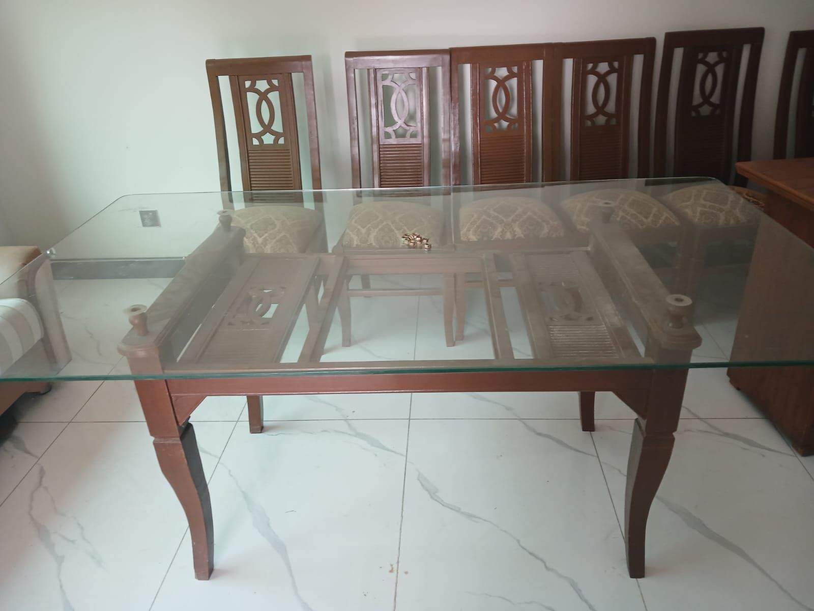 Used dining table by rayhab allauddin