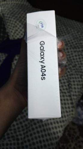 Salam I am selling Samsung A04s 10 Month warranty available by hassan khalid