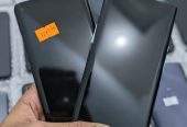 One plus 8 pro by Hamza Abid