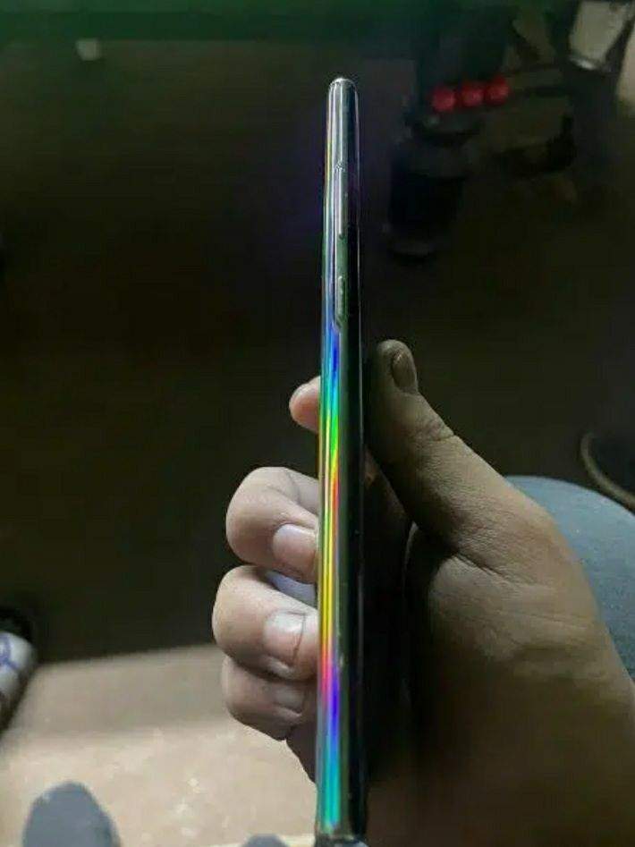 Samsung galaxy note 10+ 12/256 by tayyab ikraam