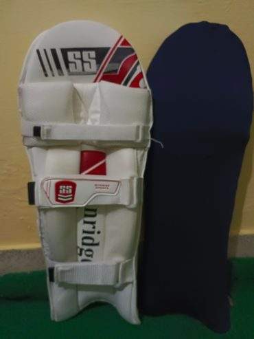 SS CRICKET PADS by Yaseen Khan