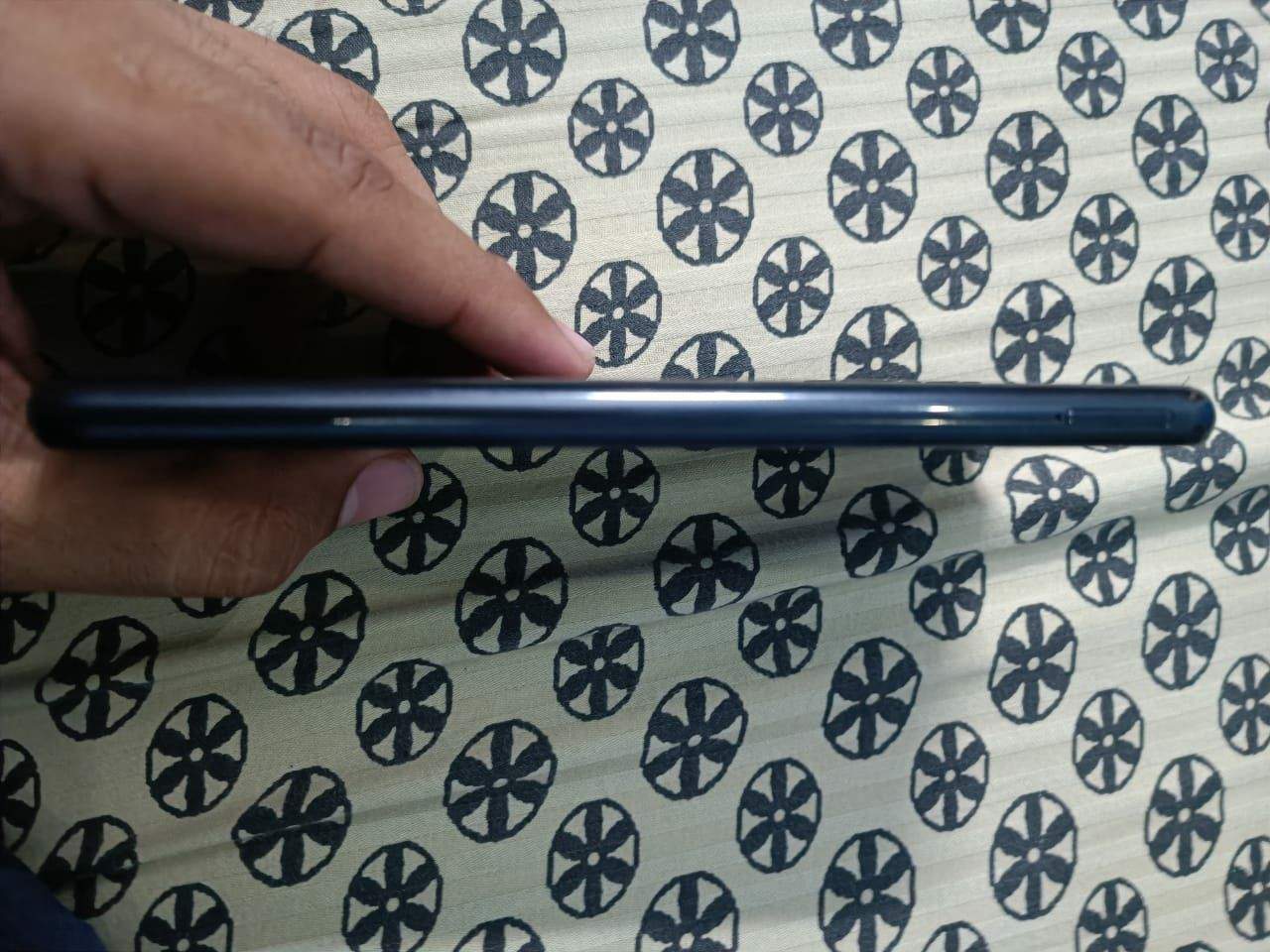 Salam I am selling Samsung A04s 10 Month warranty available by hassan khalid