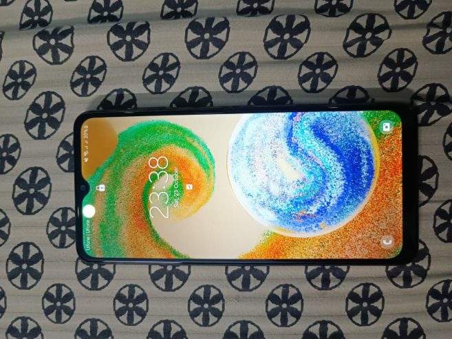 Salam I am selling Samsung A04s 10 Month warranty available by hassan khalid