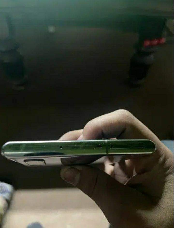 Samsung galaxy note 10+ 12/256 by tayyab ikraam