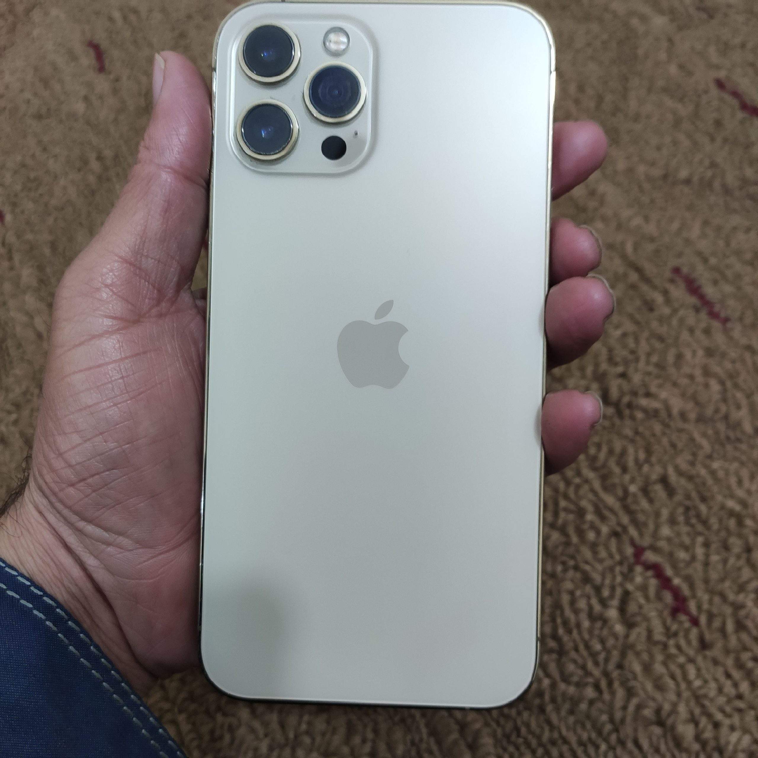 IPhone 12 pro max 256 gb HK by Hussan Khan