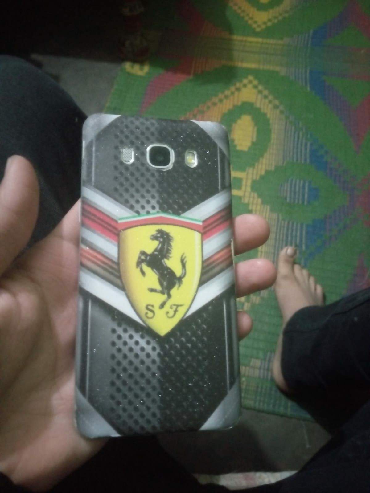 Samsung j5 mobile by Subhan Ali