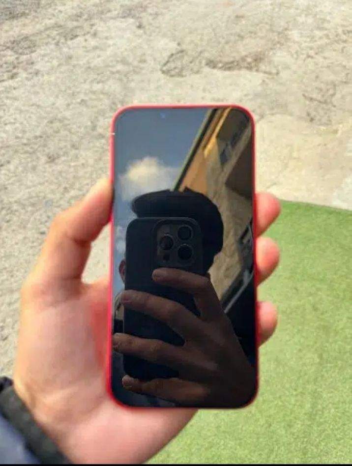 Iphone 14 with box charger by Muhammad Huzaifa