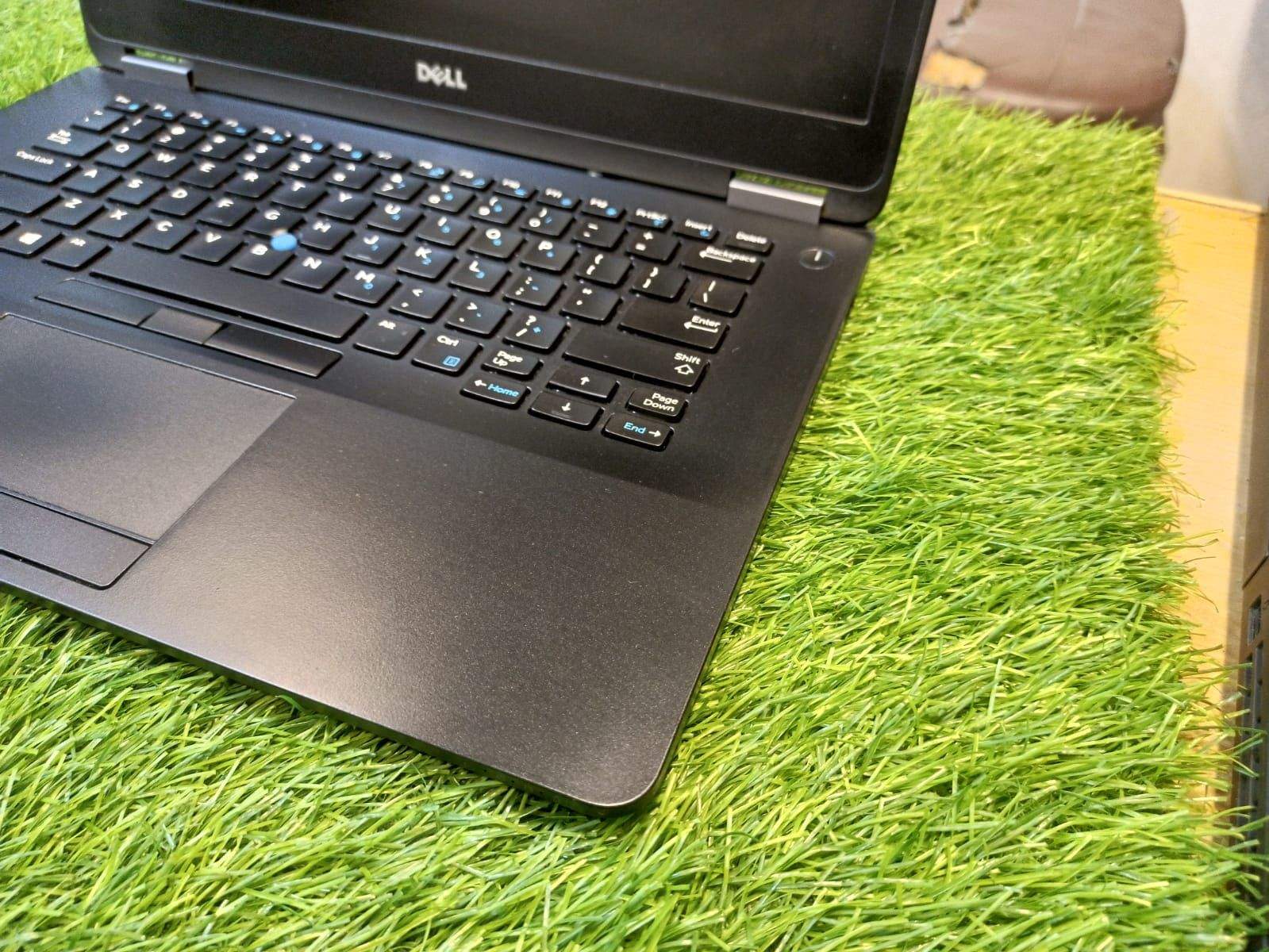 Dell 7470 ultra book I7 6th 8 gb ram 256 ssd 14 inch led Hd camera wif by Ali Raza