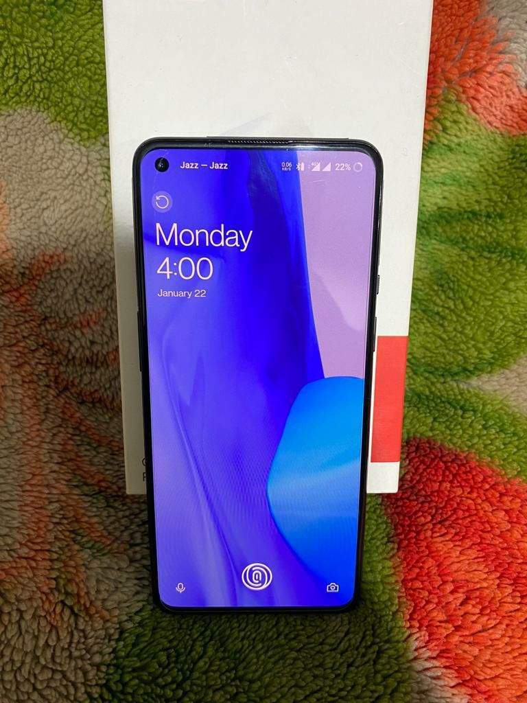 OnePlus 9 condition (10/10) by MR ALI