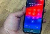 iPhone se 2020, 128 Gb factory unlocked by Murtaza Butt
