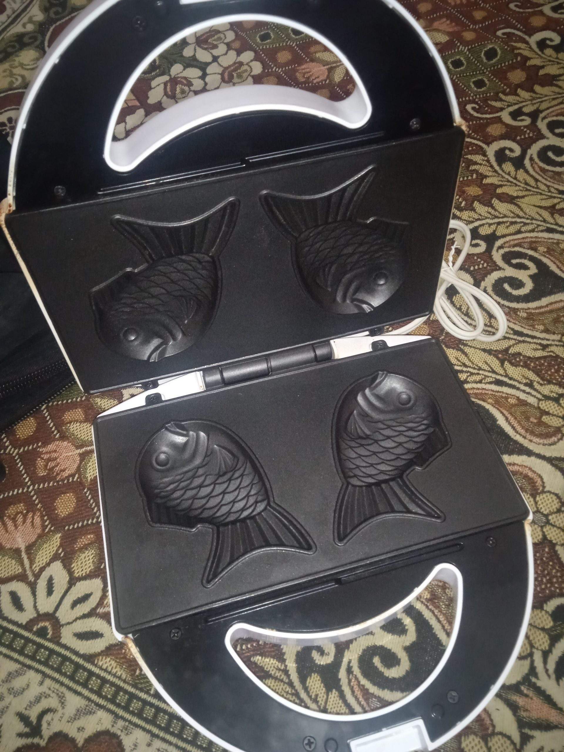 Taiyaki Pan Maker Japanese New Cake Fish Shape Waffle 2-Piece Baking H by Junior Curry