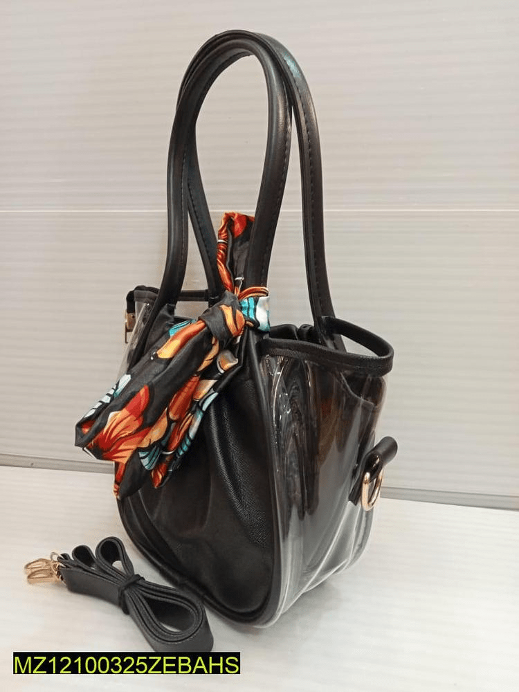 2 PCs women’s shoulder bag by Hooriya Baloch