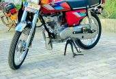 Honda 125 CG motorcycle 03206910346 by Muhammad Khasif