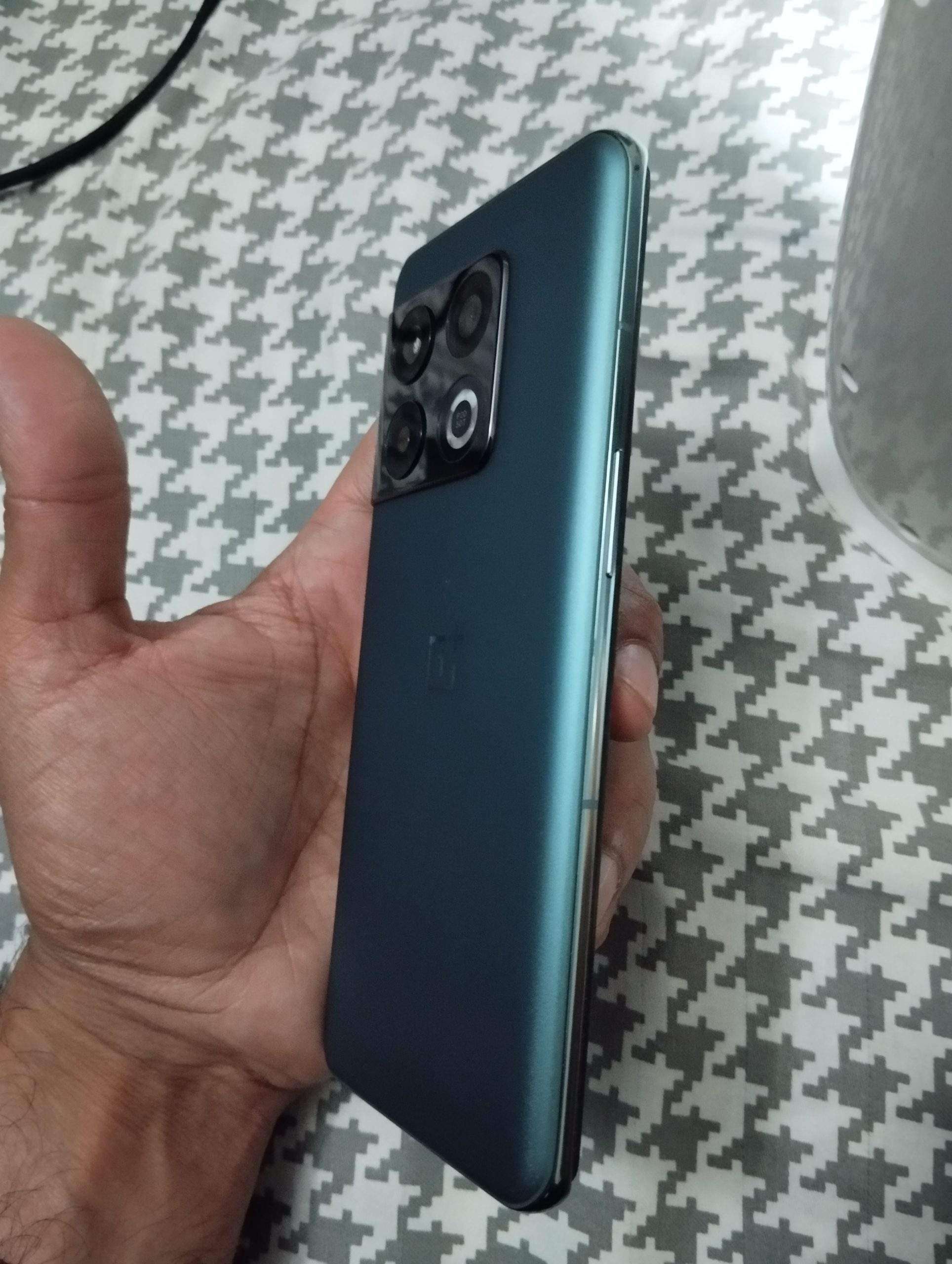 OnePlus 10 Pro 5G (12/256GB) Non-PTA by Asad Ur Rehman