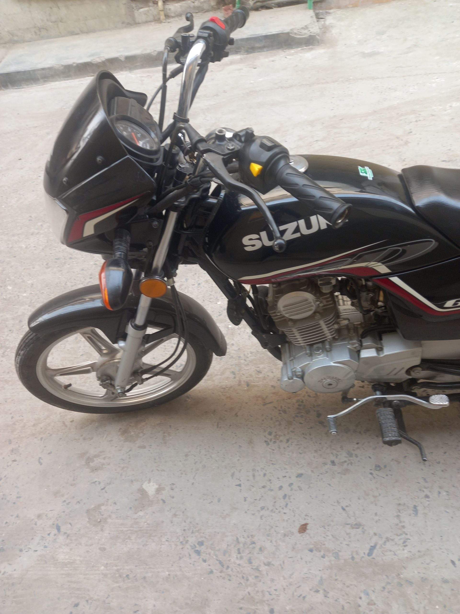 Suzuki 110 MODEL 2021 by Adnan Raja