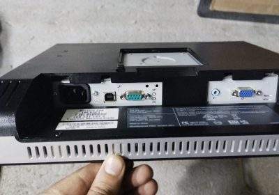 1d1a5f91-9440-4f4f-91b8-70289c685aee