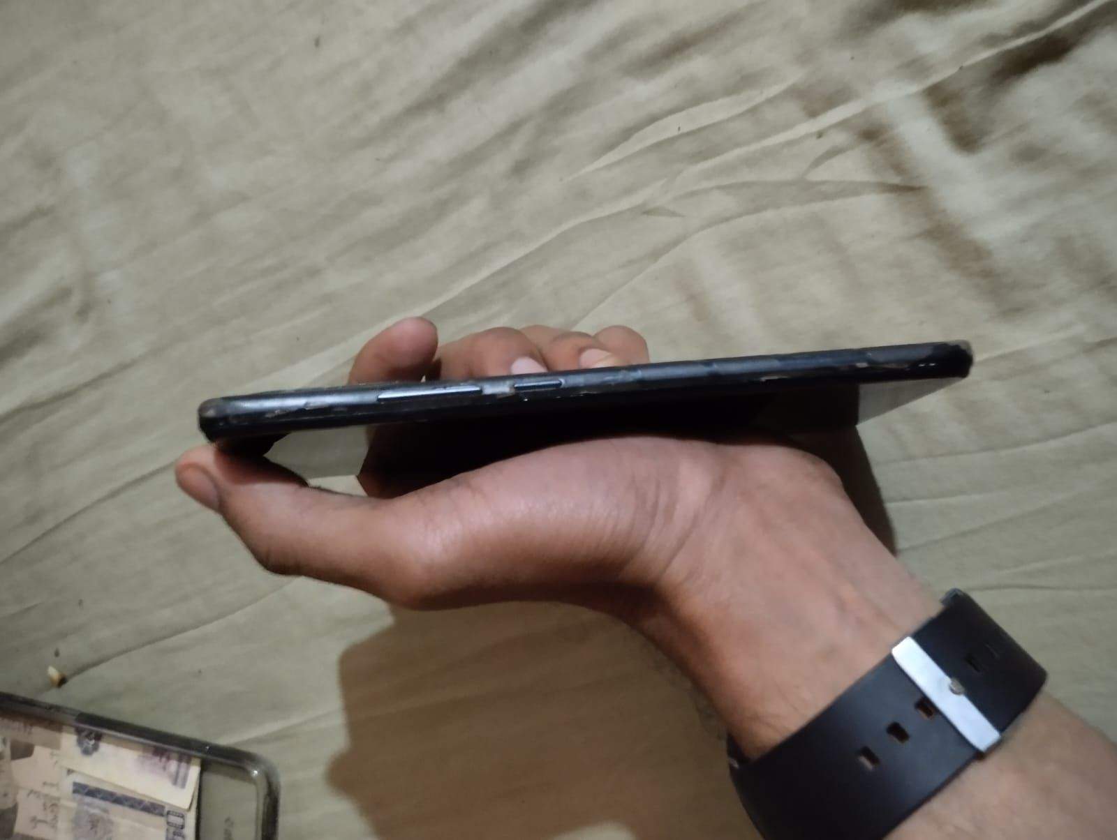 Xiaomi Redmi 10C 27000K by Haseeb Ali