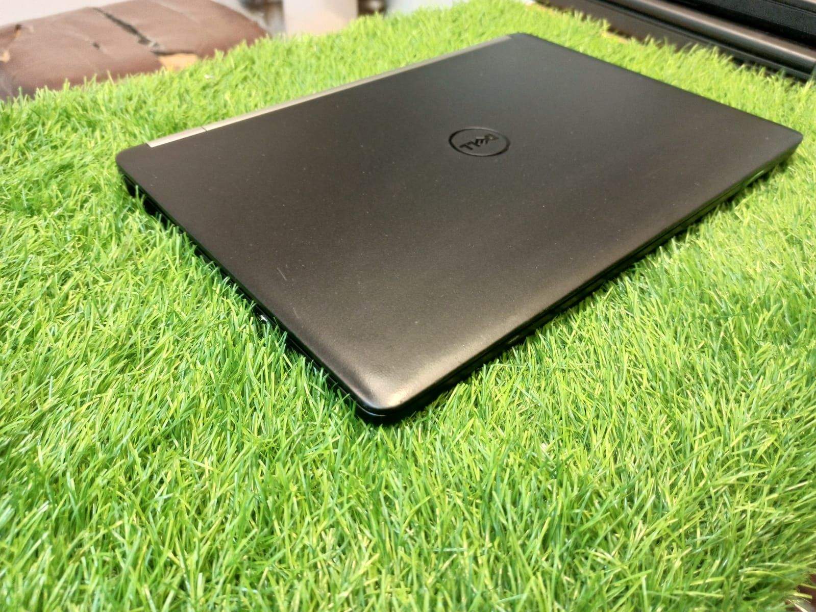 Dell 7470 ultra book I7 6th 8 gb ram 256 ssd 14 inch led Hd camera wif by Ali Raza