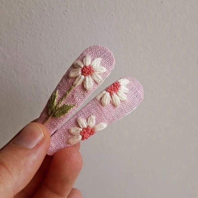 Pink embroidered Hair Pin by Zarwish Javid
