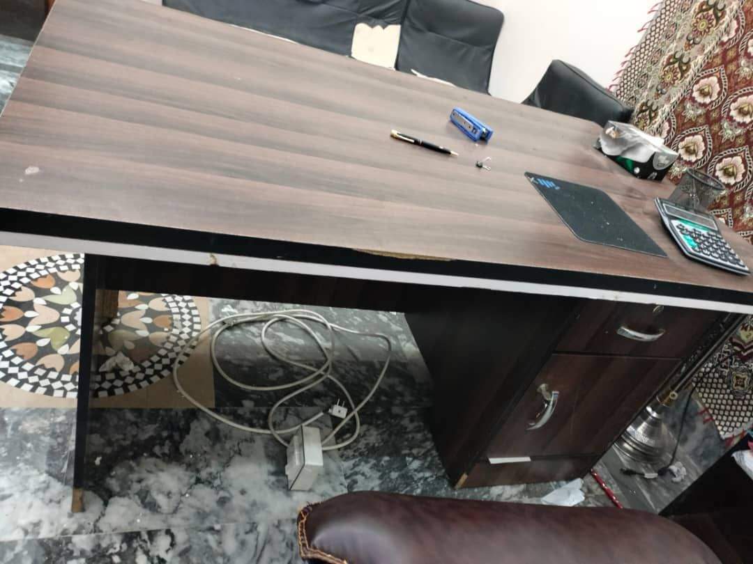 Office Furniture for dale by Khalid Arif