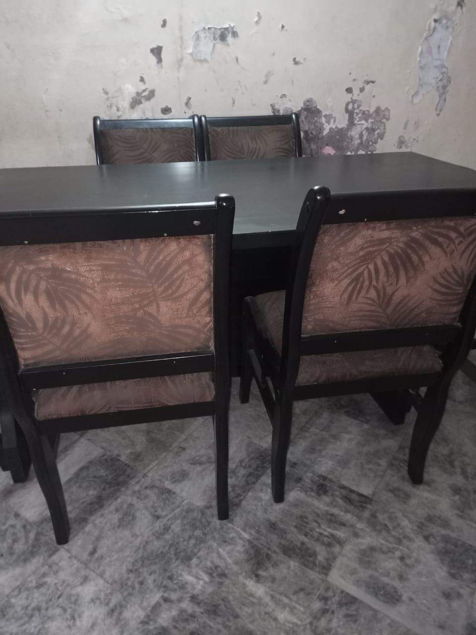 Dinning table by Huma Butt