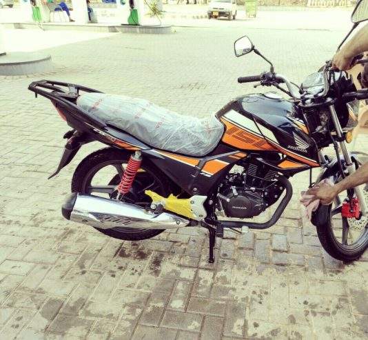 Honda CB150F . Zero meter condition by Duaakbarbaloch Baloch