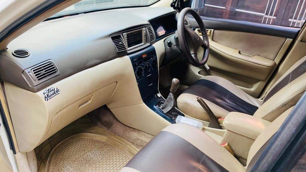 Corrola xli 2004 by Ali Haider