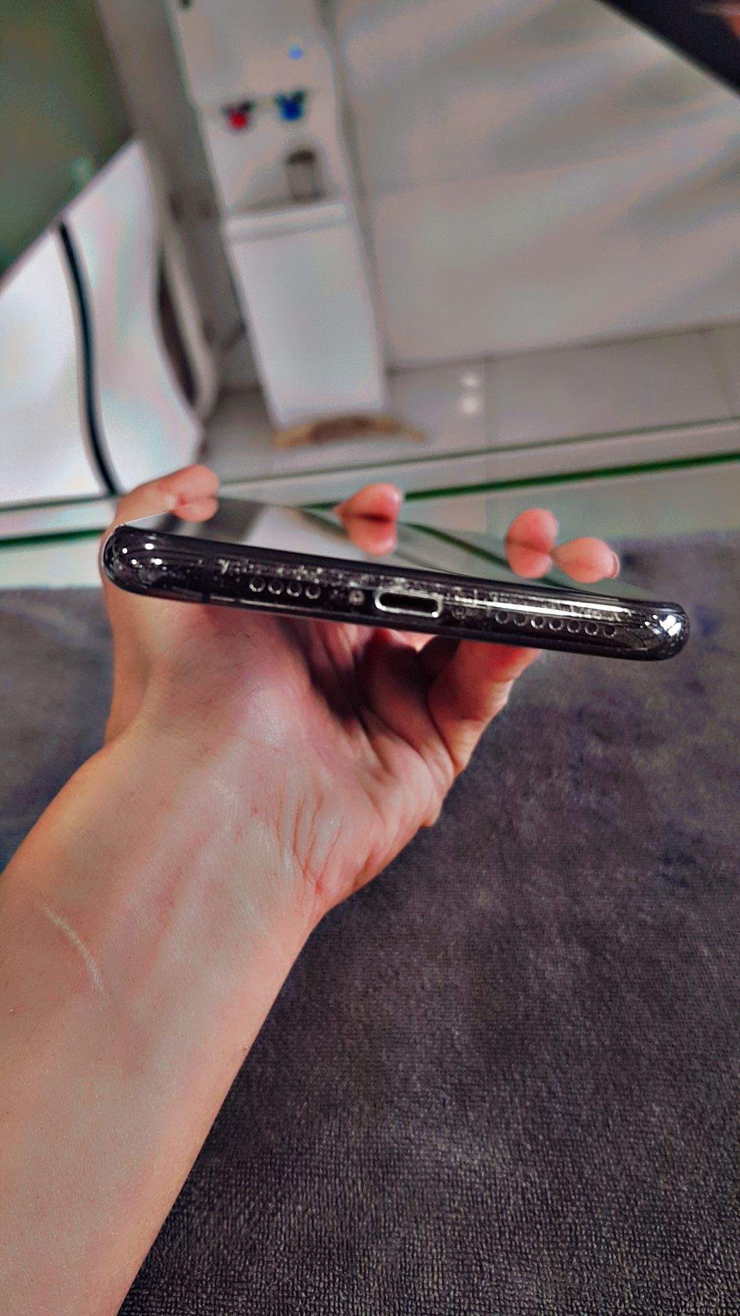 Iphone xs max by Usama Khan