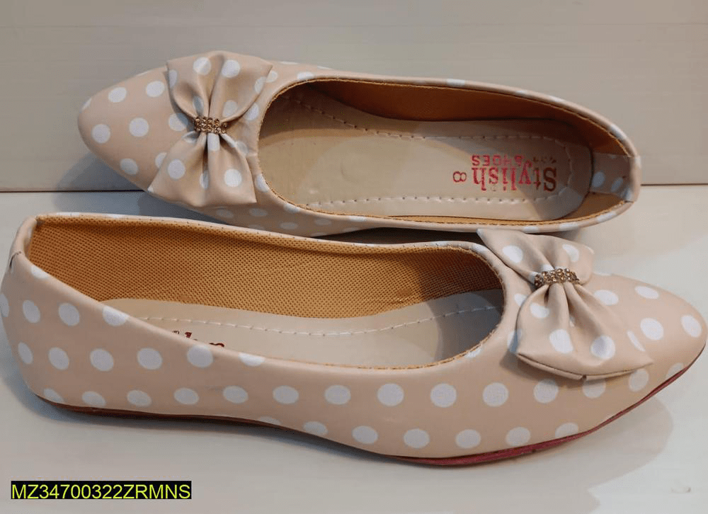 Women’s Rexine casual pumps by Muhammad Afaq