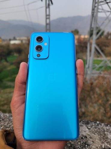 OnePlus 9 by Hammad Hussain