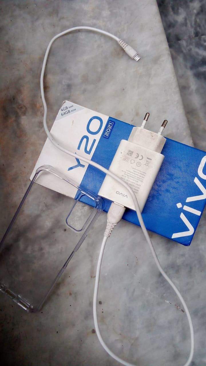 Vivo y20 mobile 4 64 by Tariq Tahir