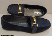 Women’s velvet casual Pumps by Muhammad Afaq