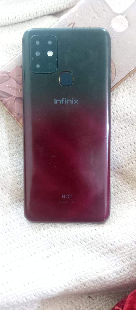 Infinix hot 10 6+128 by Muhammad Ramzan