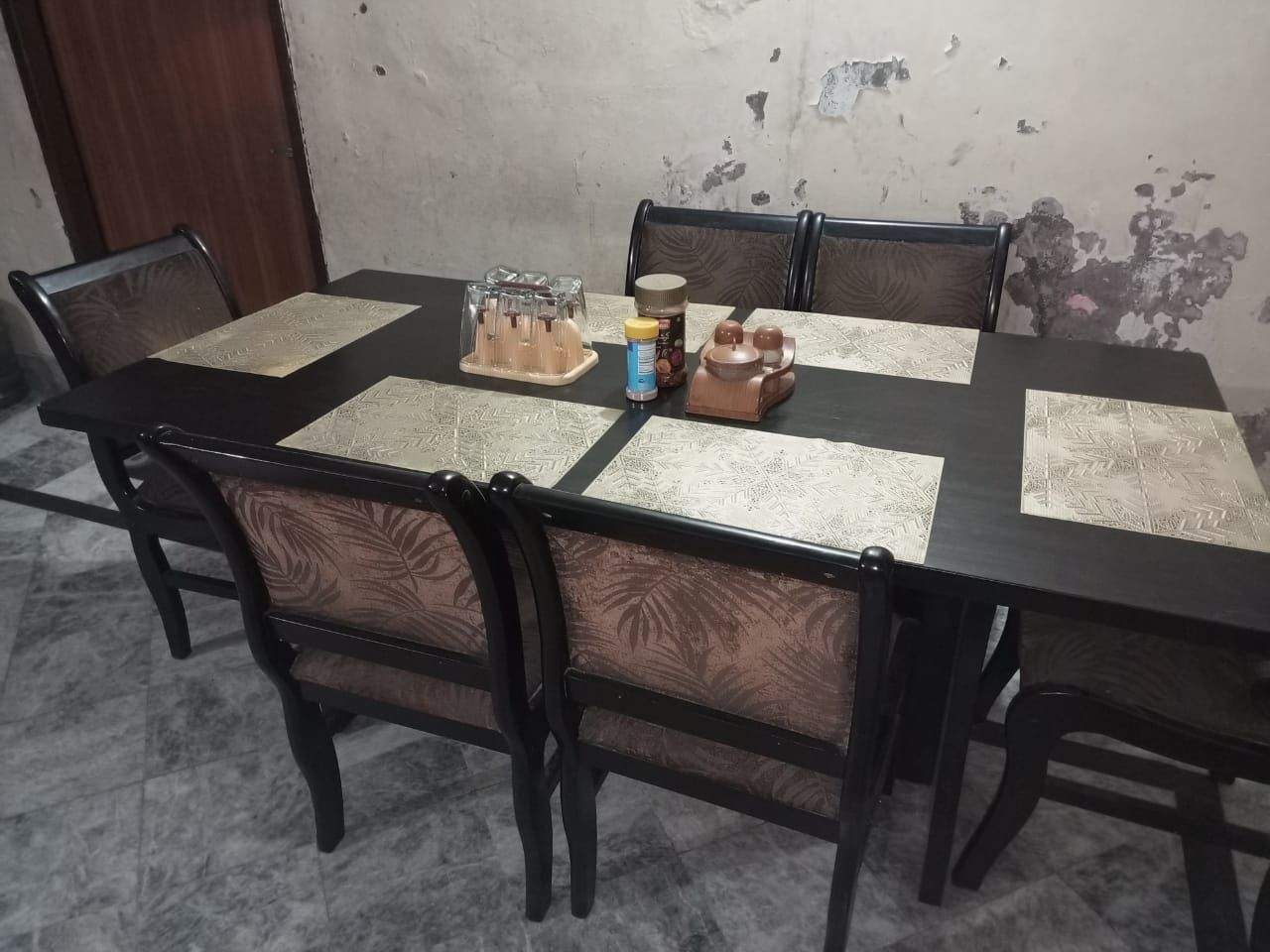 Dinning table by Huma Butt